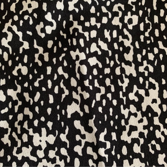 Talbots Pleated Skirt 12 Petite Black and White Pattern - Picture 8 of 10